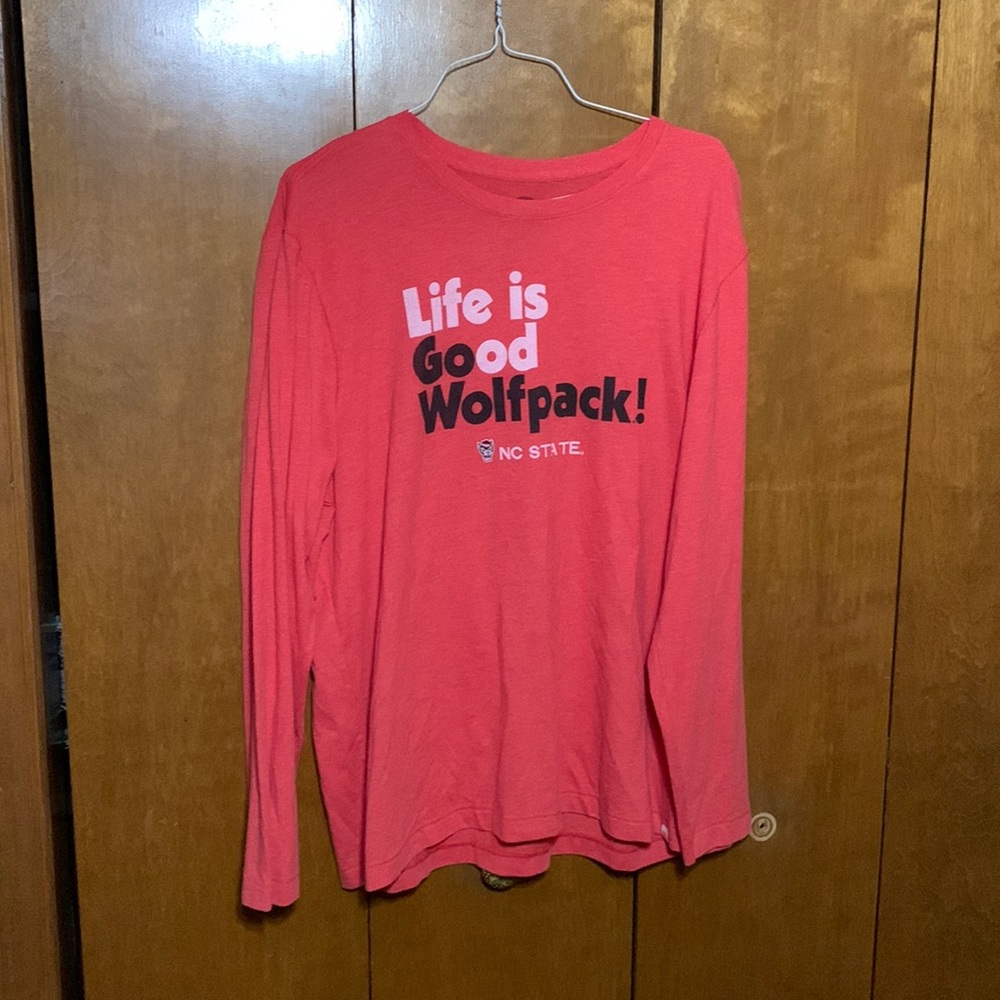 LIFE IS GOOD- Go Wolfpack 🐺❤️Long sleeve Shirt
(Unisex)